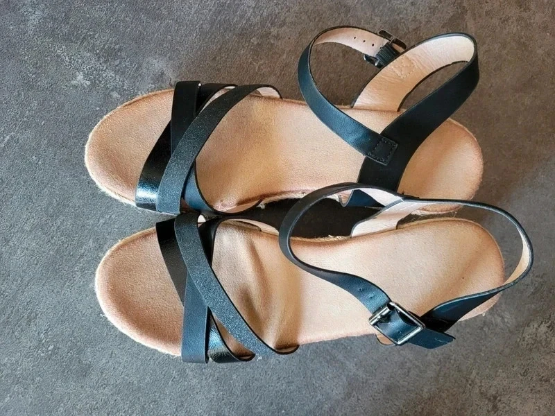 39 Wedge Sandals – photo 6